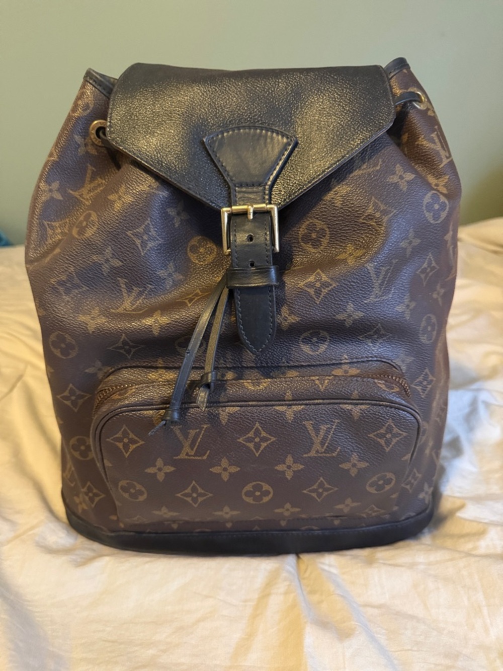 LOUIS VUITTON Monogram Canvas Montsouris Backpack - Picture 3 of 16